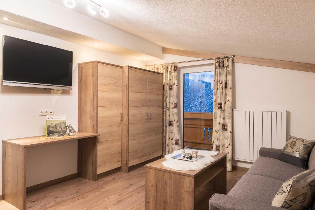 Bergspitz Luxury Appartement Warth  Kültér fotó