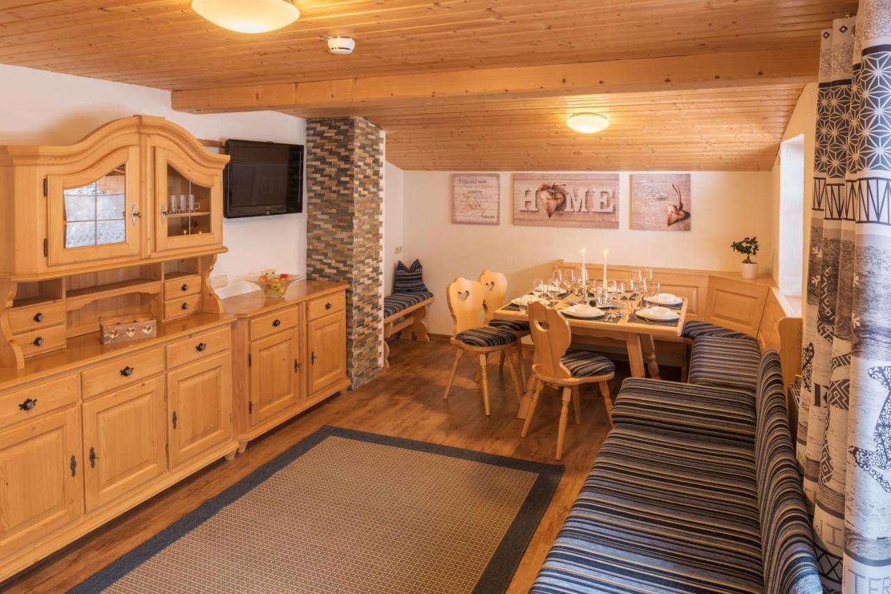 Bergspitz Luxury Appartement Warth  Szoba fotó